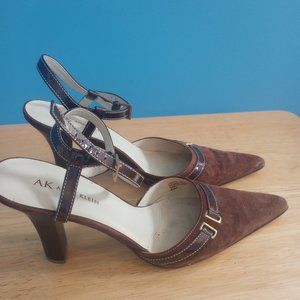 Vintage brown suede AK Anne Klein sling backs